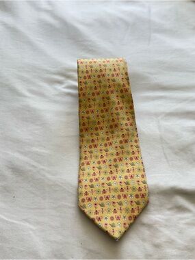Salvador Ferragamo Yellow Floral butterfly Pattern Men's Tie